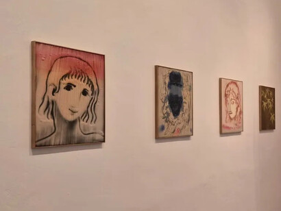 Peter Böhnisch, Verbunden. Den sand aus den schuhen schütteln, exhibition view. Courtesy of Jaeger Art