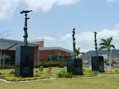 Conjunto de «Paloma de la Paz», «La Juana» y «Martín pescador» (2014), Guillermo Trujillo. Fotografía de Juan Carlos Flores Zúñiga