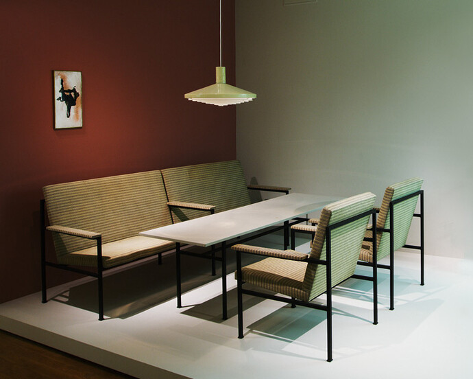 From Art Noveau to the Present Day, Exhibition view. Courtesy of Museum für Angewandte Kunst