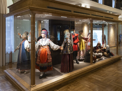 Imperia hall, multinational Russia, exhibition view. Courtesy of Kunstkamera
