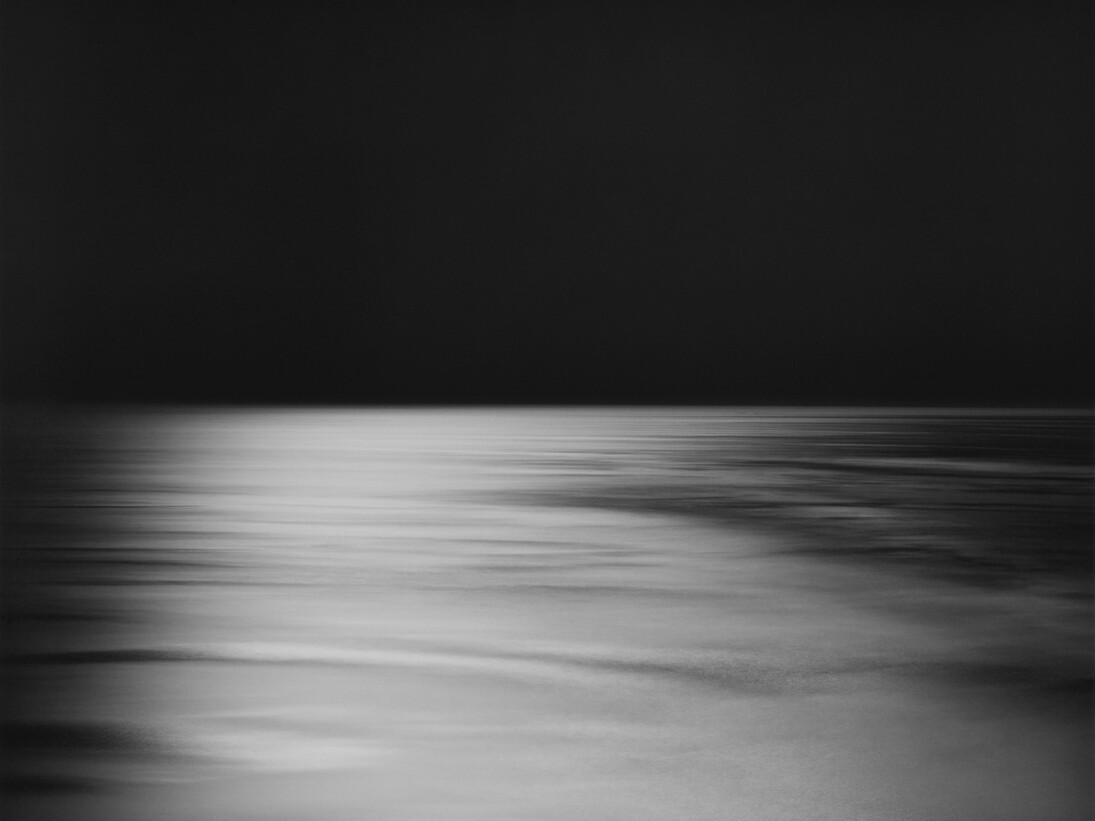 Hiroshi Sugimoto, Bay of Sagami, Atami, 1997, stampa ai sali d’argento, 119,5 x 149 cm, Courtesy l’artista 

