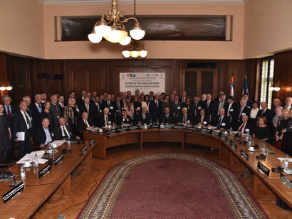 All the participants and relators of the summit at ECPD