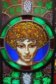 Luisa González Feo; Baco, vitral, 1956 (detalle)