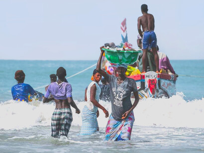 Economic inequality: the poor tend to stay poor due to a lack of opportunities