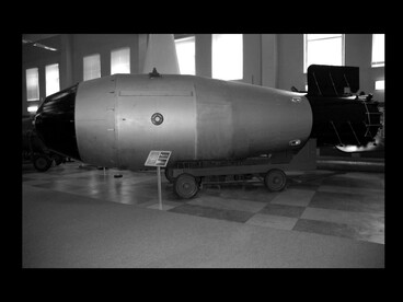 La Bomba Zar conosciuta anche con i codici alfanumerici di RDS-220 o AN602, è stata il più potente ordigno all'idrogeno mai sperimentato. La bomba, il cui nome in codice era Big Ivan o Vanya, fu progettata in Unione Sovietica da un gruppo di fisici coordinati da Andrej Sacharov tra luglio e fine ottobre del 1961