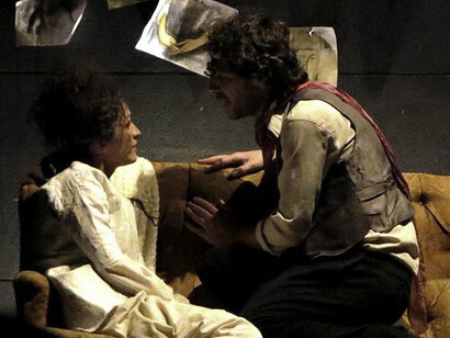 Enrico Ballardini e Chiara Muscato in una scena del musical 