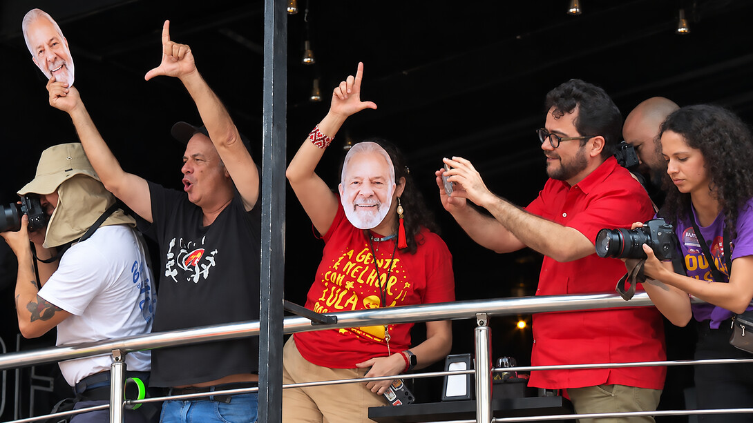 A sea of supporters wearing Workers’ Party red fills São Paulo, Brazil, as Luiz Inácio Lula da Silva holds his final campaign rally ahead of the presidential election