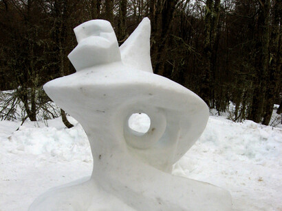 Escultura en la nieve
