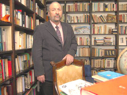Javier Vásconez, entre sus obras más conocidas destacan la novela 'El viajero de Praga' y el cuento 'Angelote, amor mío'