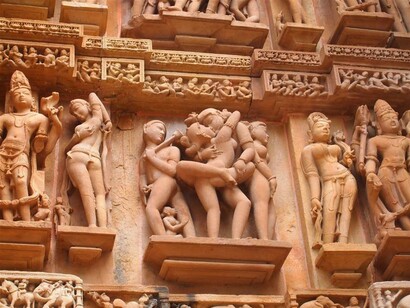 India. Detalle en uno de los templos de Khajuraho