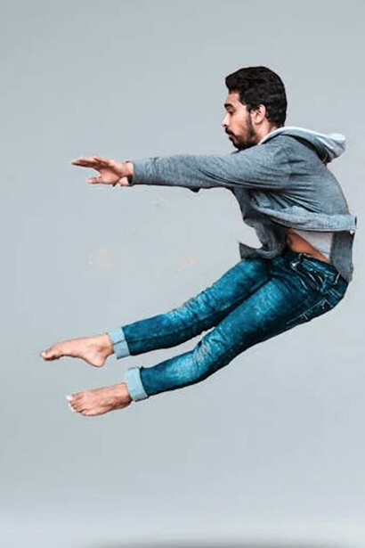 Bailarín en tensión 