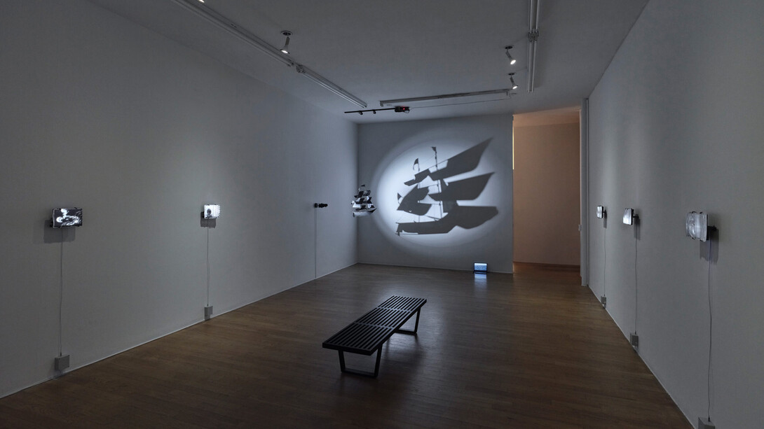 Jennifer & Kevin McCoy, ReLensing, exhibition view. Courtesy of bitforms gallery