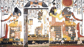 Entrada de la tumba de Nefertari, mostrando al dios Khepri en el lado izquierdo