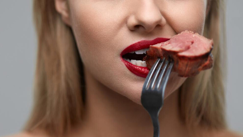 La carne procedente de la agricultura industrial es perjudicial para la salud y la humanidad