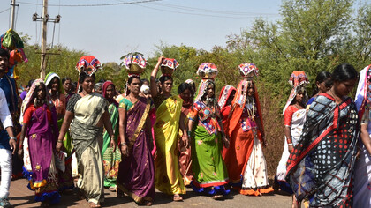 Dalit & pastoral women of Deccan Development Society carrying sacred seeds at mobile fest, Feb 2020 © Ashish Kothari
