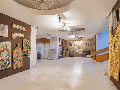 Boyan Radev donation hall, exhibition view. Courtesy of National History Museum