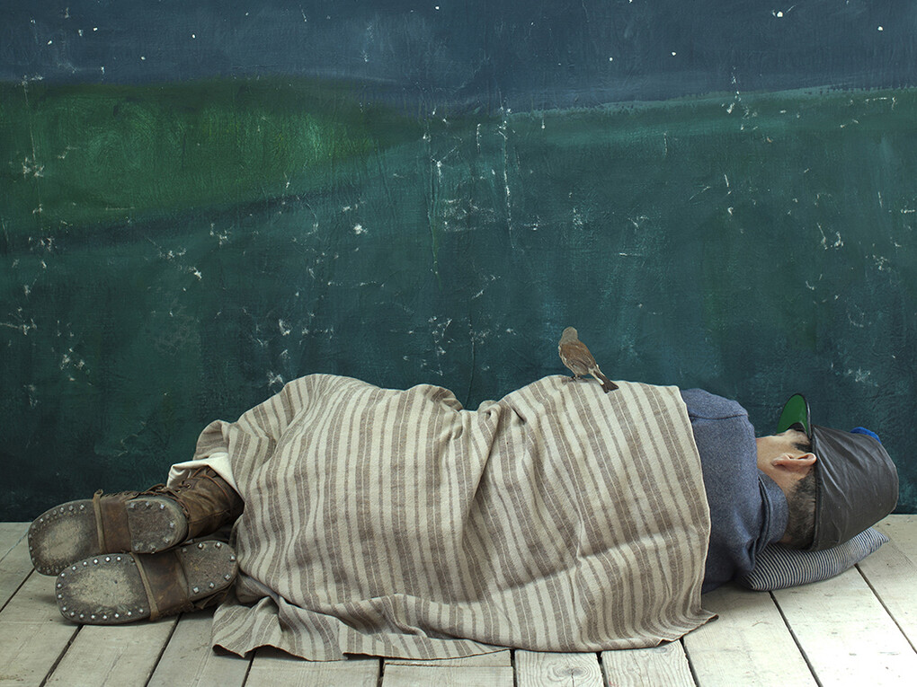 Paolo Ventura, L'ultimo sogno, particolare 2013, stampa fotografica 3 elementi, cad. 40 x 60 cm 