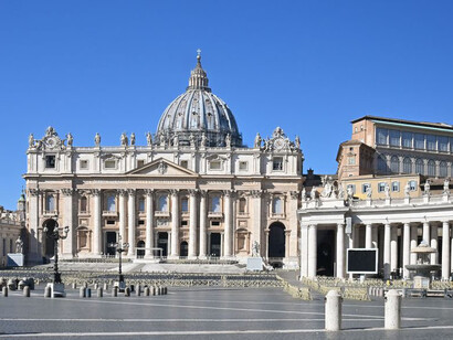 Senza turisti, il cuore delle città si è fermato