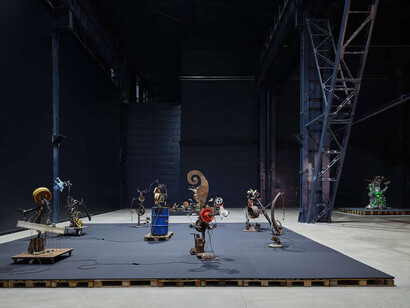 Jean Tinguely, exhibition view. Courtesy of Pirelli HangarBicocca