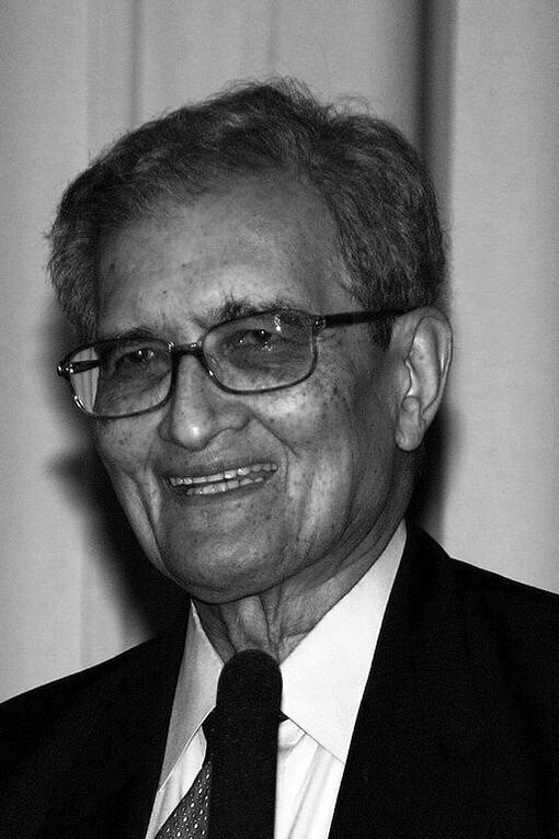Amartya Syen, l'economista premio Nobel che ha sottolineato l'importanza di misurare la prosperità di una città considerando l'accesso all'istruzione, alla sanità e l'uguaglianza di opportunità
