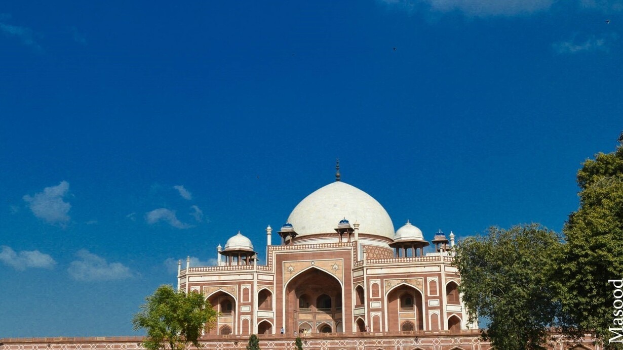 The Humayun Tomb, photo by Farhan Masood