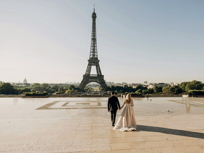 Torre Eiffel, un monumento icónico de Europa, ubicada en París, Francia