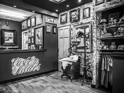 Recepción de un estudio de tatuajes