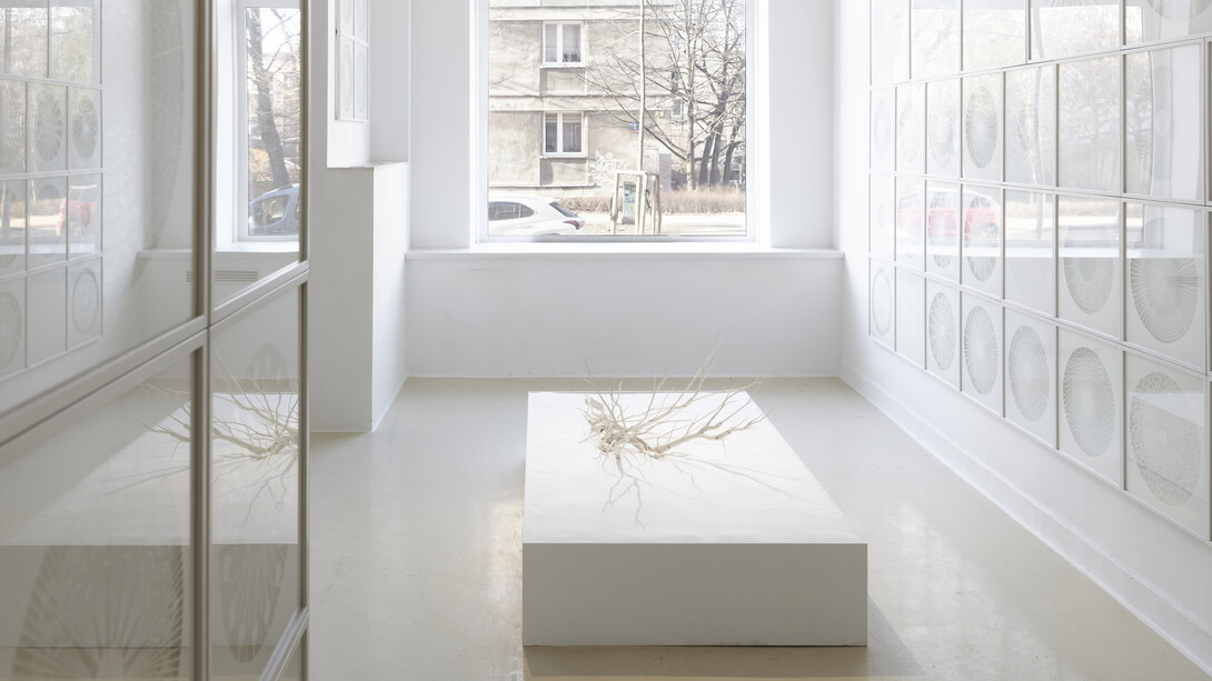 Wojciech Ireneusz Sobczyk, The circle, exhibition view. Courtesy of Leto Gallery. Photo by Bartosz Górka