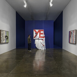 Jonathas de Andrade, Permanência relâmpago, vista da exposição. Cortesia da Galeria Nara Roesler