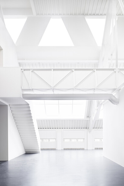 Candida Höfer, Julia Stoschek Collection Düsseldorf IVa 2008, C-print, paper: 78 3/4 x 62 1/4 inches (200 x 158.13 cm), framed: 80 5/16 x 63 13/16 inches (204 x 162.1 cm), edition of 6 with 3 APs. © Candida Höfer, Köln / VG Bild-Kunst, Bonn. Courtesy: Sean Kelly, New York