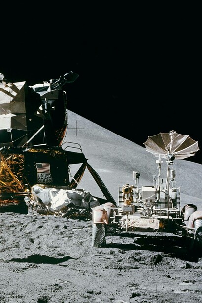Technology on the moon