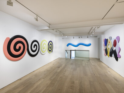 View of the exhibition "Two Purple Tigers", at Perrotin Seoul © Photo: Youngha Cho. Courtesy of the artist & Perrotin