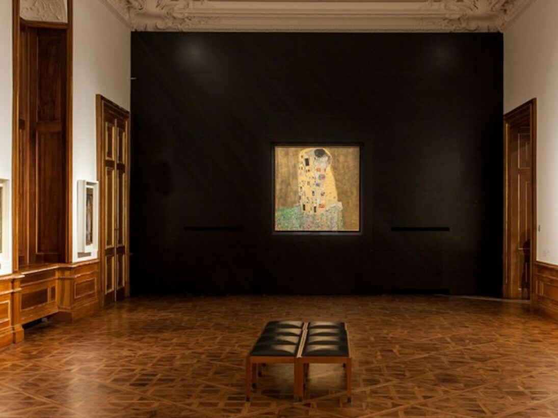 Belvedere Collection & Kiss by Gustav Klimt. Courtesy of Belvedere Museum
