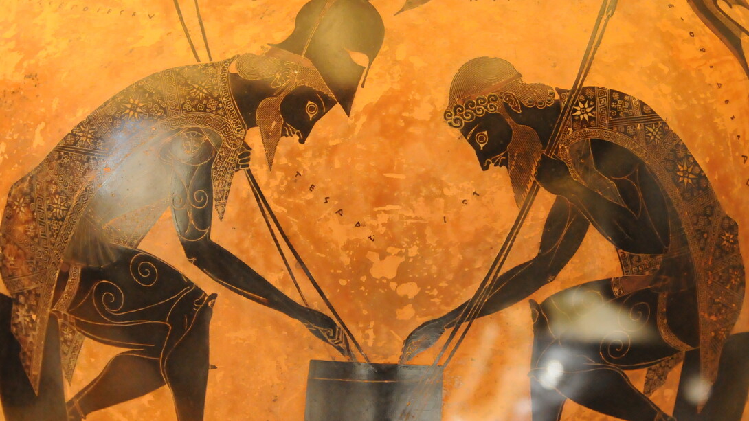 'Aquiles e Ájax jogando' (Exéquias, VI a.C.): cena de ânfora ática de figuras negras