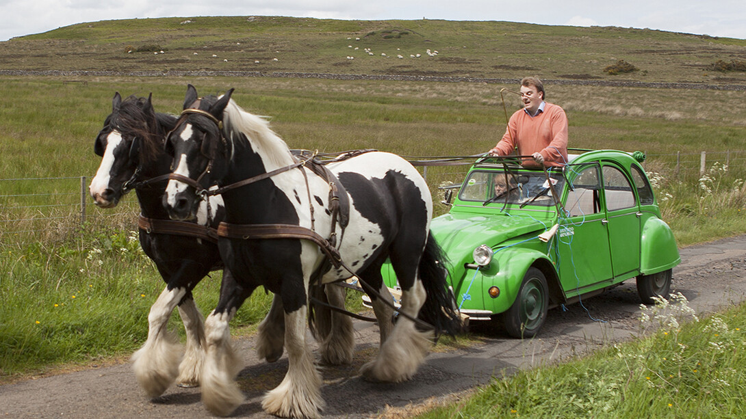 William Mackrell, Deux Chevaux (Northumberland), 2011, C-type print on Fuji Crystal Archival Paper, 42 cm x 29.7 cm, Courtesy The Ryder Projects
