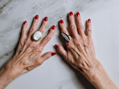 Biological and physical processes are structured and constrained by time