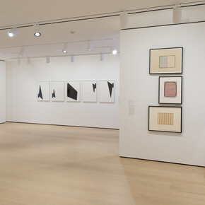 Various artists, Performance on paper, exhibition view. Courtesy of Hammer Museum