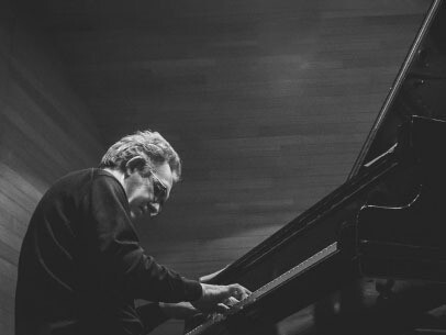 L'eclettismo è il tratto distintivo di Massimo Colombo