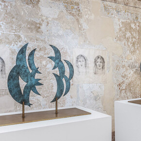 Compass. Courtesy of Galleria Continua