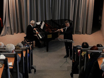 Paolo Zampini e Primo Oliva in concerto nell'Aula Magna dell'Ospedale di Careggi, foto Lorenzo Desiati 