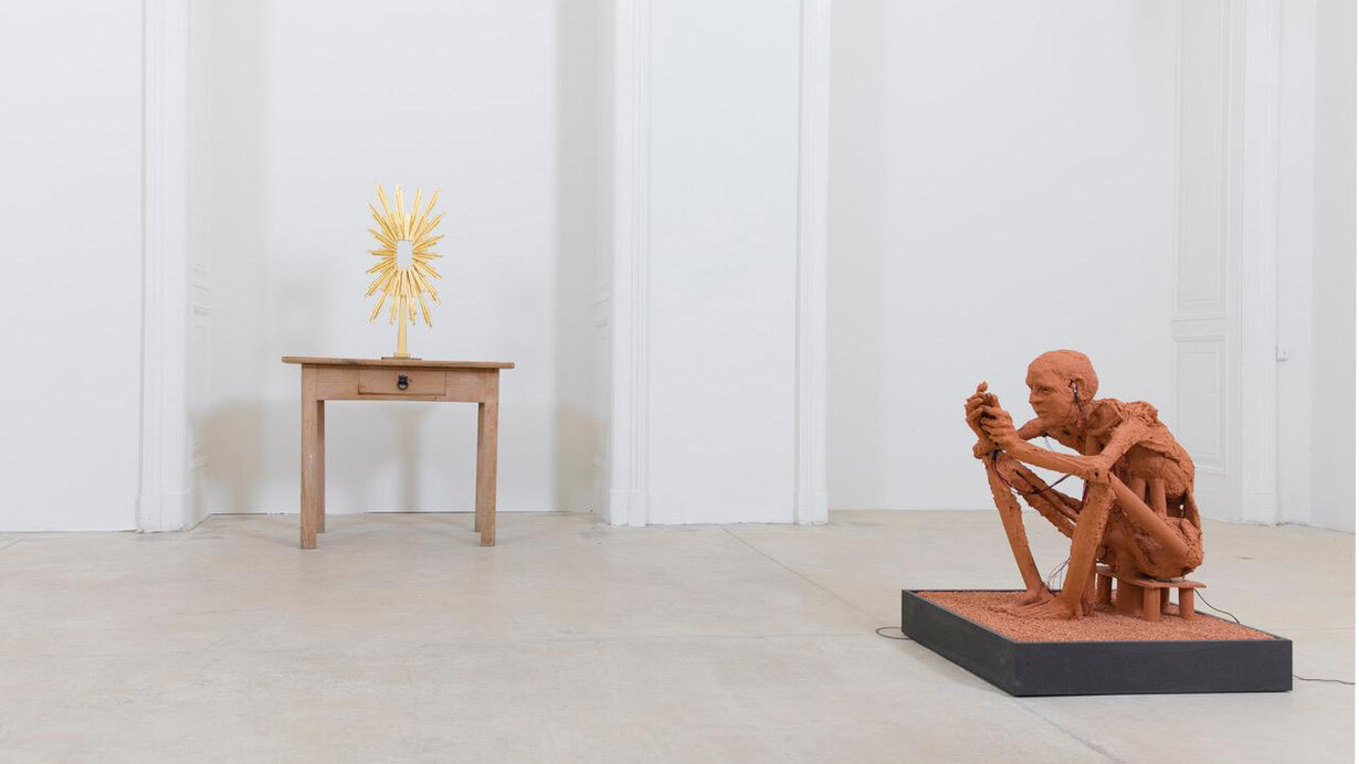 Rosmarie Lukasser, Annäherungen an „...bin im netz i5.0, ausstellungsansicht. Mit freundlicher genehmigung der Galerie Hubert Winter