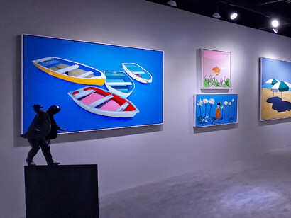 Cavalier Gallery, Palm Beach Show 2024, exhibition view. Courtesy of Palm Beach Show
