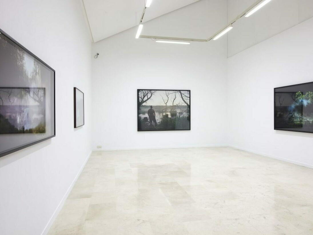 Julian Rosefeldt, Exhibition view. Courtesy of Galeria Helga de Alvear 