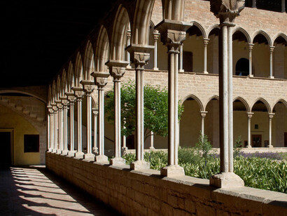 Claustro del Monasterio de Pedralbes, Barcelona, España