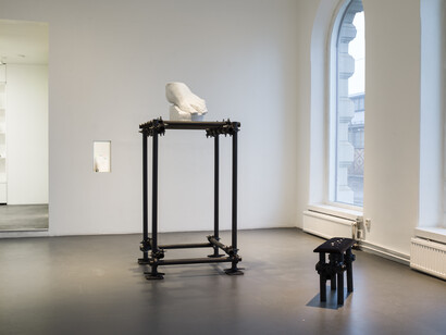 Mireia c. Saladrigues, Cooked marble, exhibition view. Courtesy of Galleria Sculptor