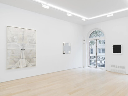 Variosu artists, A little touch of grace, exhibition view. Courtesy of Van Doren Waxter