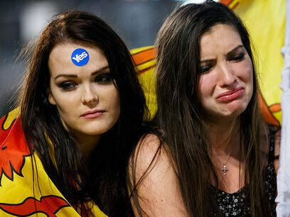 Disappointed 'Yes' voters and campaigners at George Square in Glasgow Photo: LNP