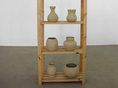 Alexandre Brandão. Barraluz. 2015. Glass and putty