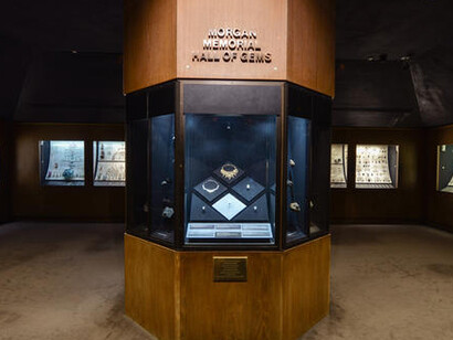Morgan Memorial Hall of Gems. Courtesy of American Museum of Natural History