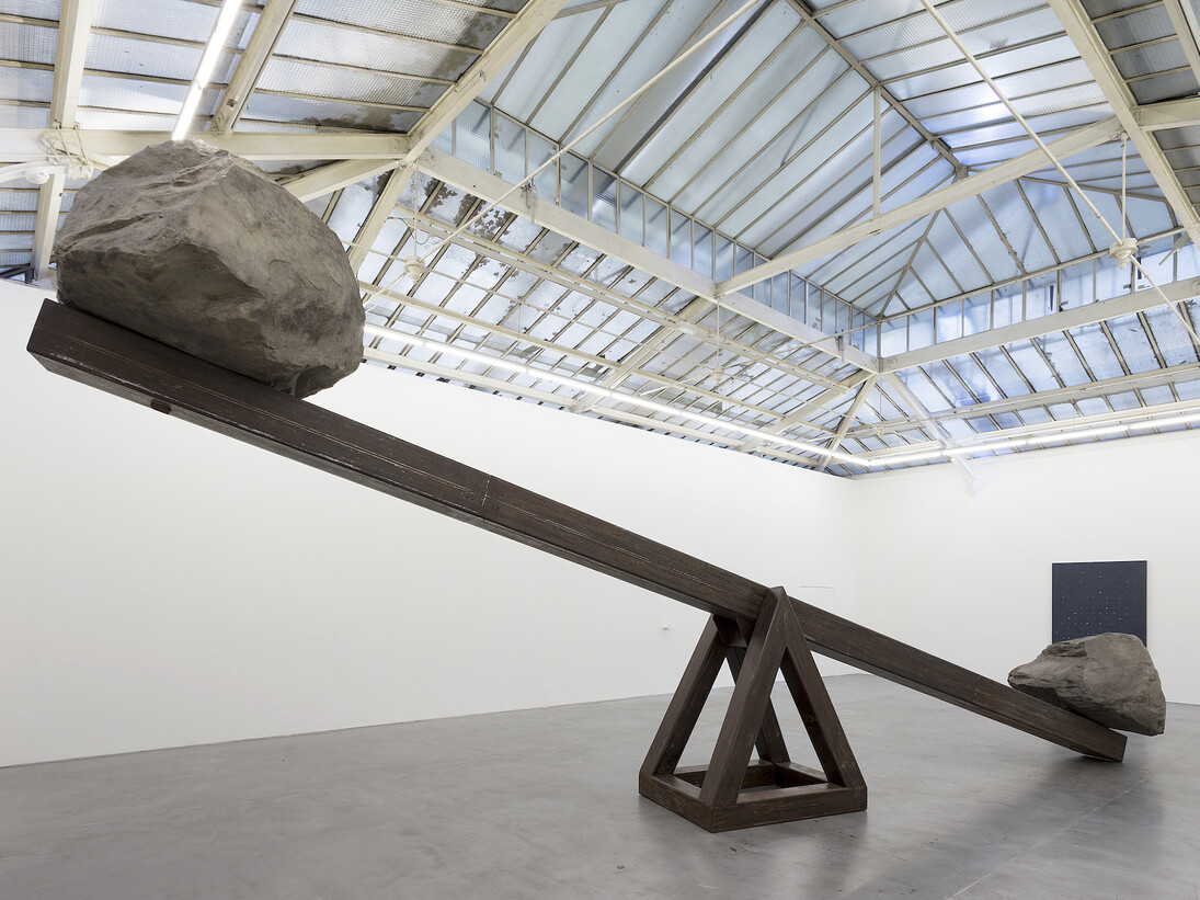 Hundred Thousand Light Years, exhibition view. Courtesy of VNH